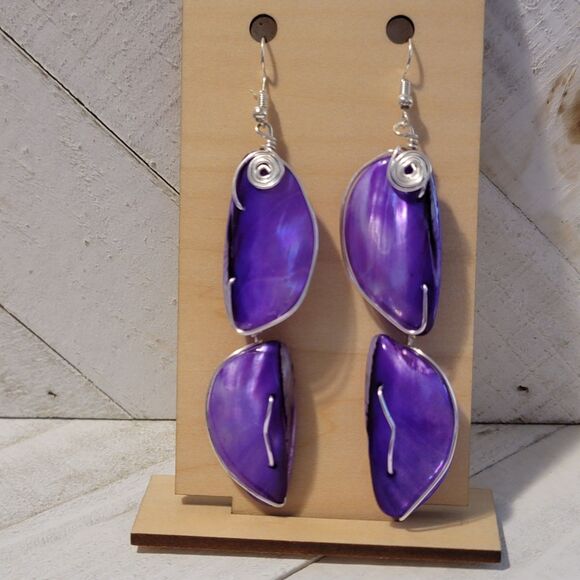 Upcycled Purple Shell Dangle Earrings - Picture 1 of 3
